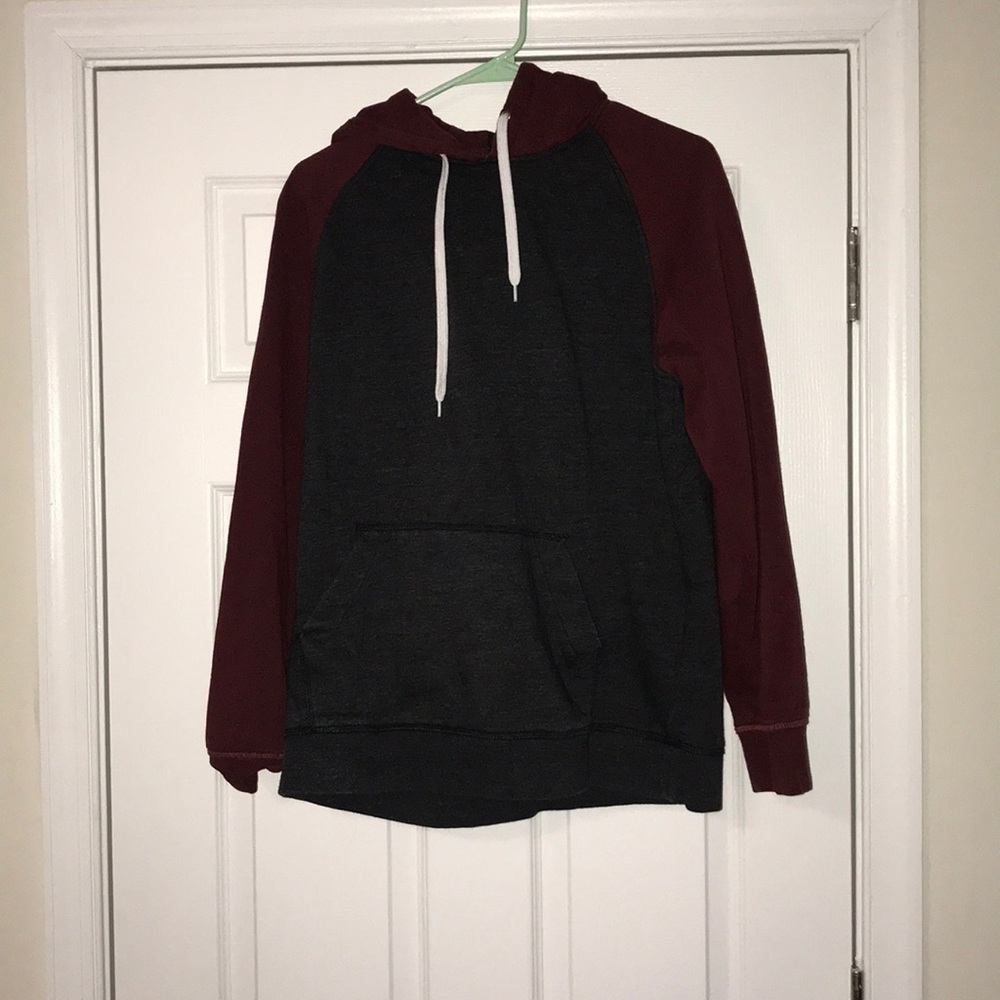 men’s gray and maroon hoodie!